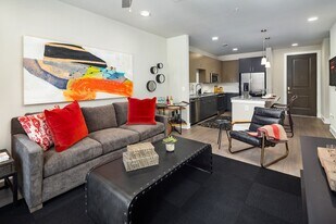 915 Glenwood Apartments at Grant Park in Atlanta, GA - Building Photo