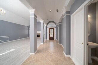 4102 Magnolia Ln in Sugar Land, TX - Building Photo - Building Photo