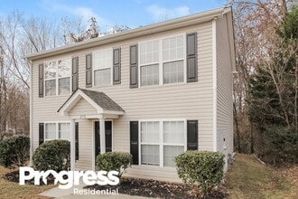 6516 Lynmont Dr in Charlotte, NC - Building Photo - Building Photo
