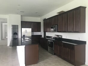 12791 Westside Vlg Lp in Windermere, FL - Building Photo - Building Photo