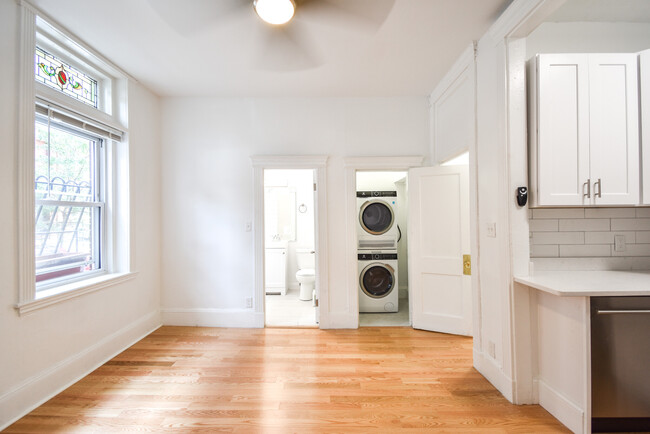 55 Hemenway St, Unit 3 in Boston, MA - Building Photo - Building Photo