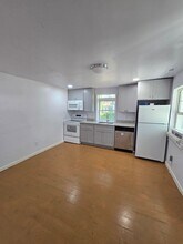 2011 Bain Dr in Fayetteville, NC - Building Photo - Building Photo