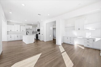 4412 Canyon Coral Wy in Rancho Cordova, CA - Building Photo - Building Photo