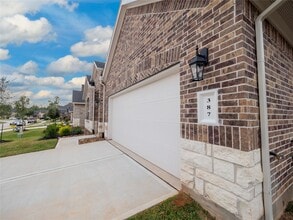 387 Westlake Terrace Dr in Conroe, TX - Building Photo - Building Photo