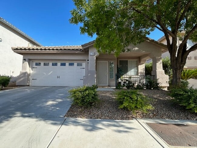 property at 2746 Desert Zinnia Ln