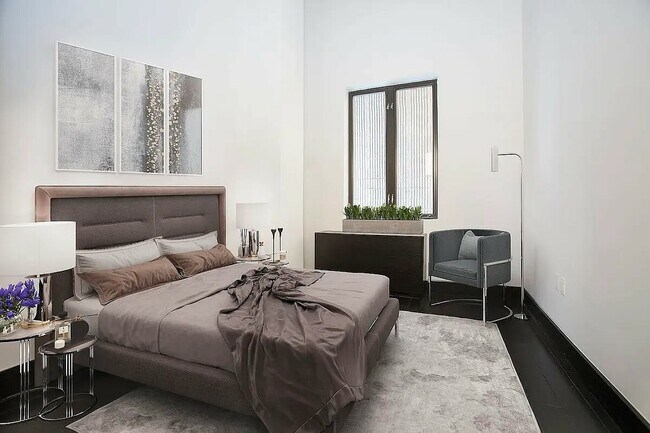 254 Park Ave S in New York, NY - Building Photo - Building Photo
