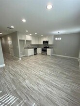 1022 W Shepherd St in Denison, TX - Building Photo - Building Photo