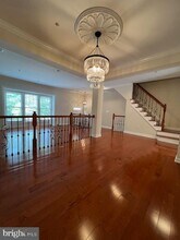 9 Sterling Ct in Rockville, MD - Building Photo - Building Photo