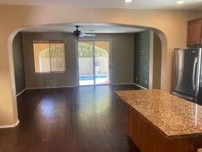 9115 S Beck Ave in Tempe, AZ - Building Photo - Building Photo