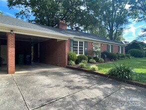 2518 Westfield Rd in Charlotte, NC - Building Photo - Building Photo