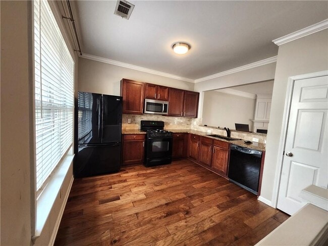 1030 Prestwyck Ct in Alpharetta, GA - Building Photo - Building Photo