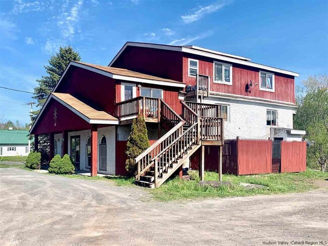 The Van House in Tannersville, NY - Building Photo - Building Photo