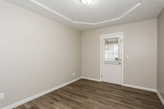4511 Ramona Blvd in Jacksonville, FL - Building Photo - Building Photo