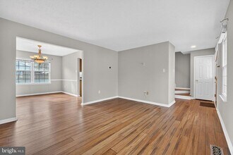 8813 Francesca Dr in Clinton, MD - Building Photo - Building Photo