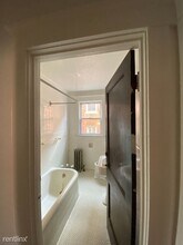 120 Elm St in West Haven, CT - Building Photo - Building Photo