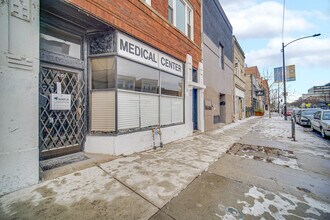 1002 N Western Ave in Chicago, IL - Building Photo - Building Photo