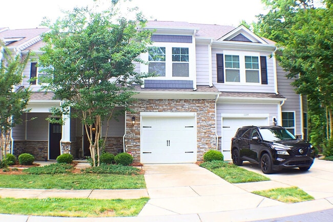property at 1093 Chicory Trce