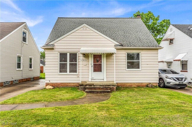 property at 14801 Reddington Ave