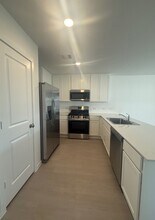 1751 W Stroker Rd in Crosby, TX - Building Photo - Building Photo