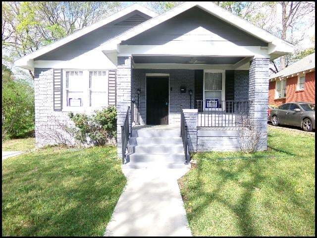 property at 2100 Valmar St