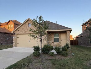 3213 Permian Dr in Mesquite, TX - Building Photo - Building Photo