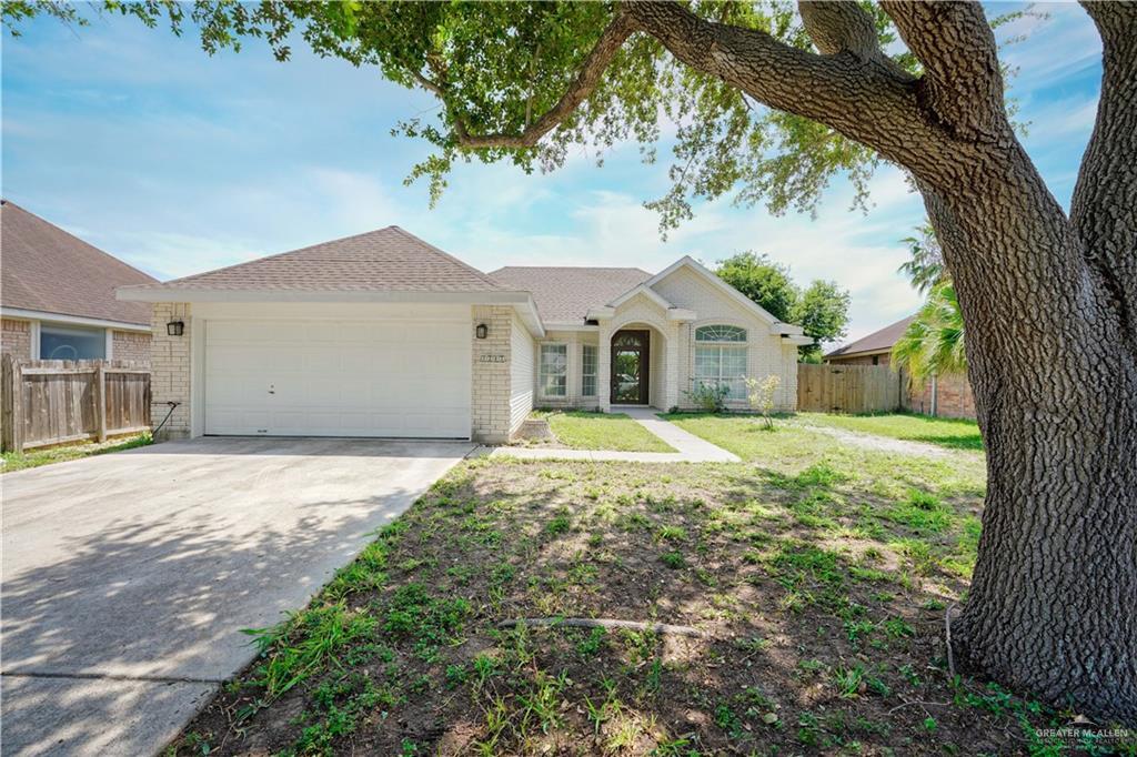 2202 E 20th St in Mission, TX - Building Photo