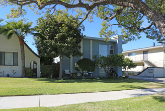 531 Chester St in Glendale, CA - Foto de edificio - Building Photo