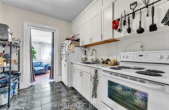 44 Catharine St in Belleville, ON - Building Photo - Building Photo