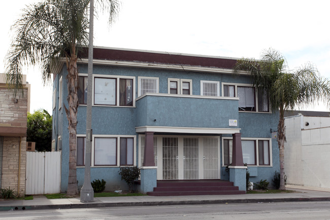 1530 E 7th St in Long Beach, CA - Foto de edificio - Building Photo