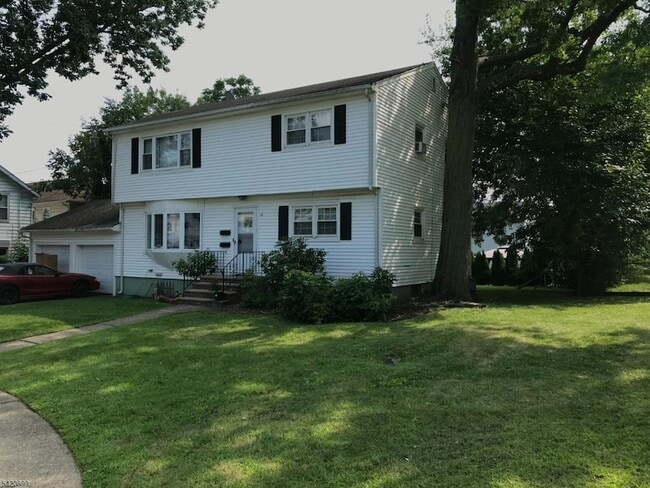 property at 14 Walnut Pkwy