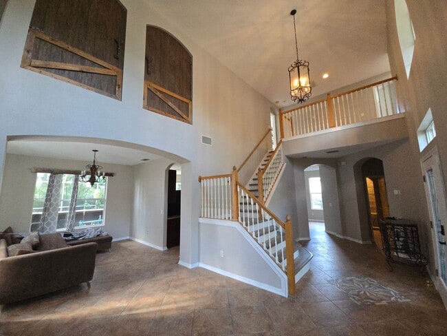 10219 Avelar Ridge Dr in Riverview, FL - Building Photo - Building Photo