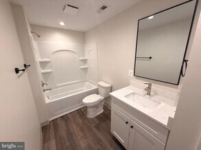 21899 Three Notch Rd in Lexington Park, MD - Building Photo - Building Photo