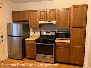 136 Elgin Ave in Forest Park, IL - Building Photo - Building Photo
