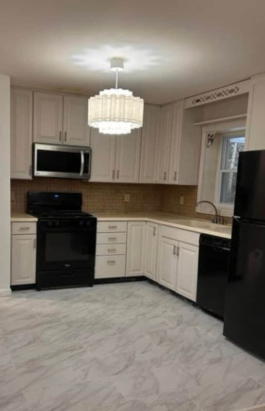 823 Bowman Rd in Jackson Township, NJ - Building Photo - Building Photo