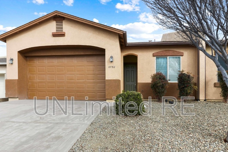 6758 E Arden Ct in Prescott Valley, AZ - Building Photo