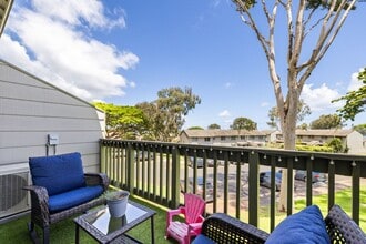 92-1261-1261 Panana St in Kapolei, HI - Building Photo - Building Photo