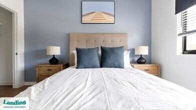 7301 Lake Bank Lp, Unit D4-303 in Ft. Myers, FL - Foto de edificio - Building Photo