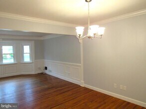 5515 Helmont Dr in Oxon Hill, MD - Building Photo - Building Photo