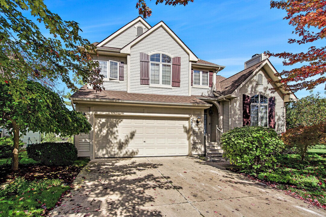 5974 Versailles Ave E in Ann Arbor, MI - Building Photo