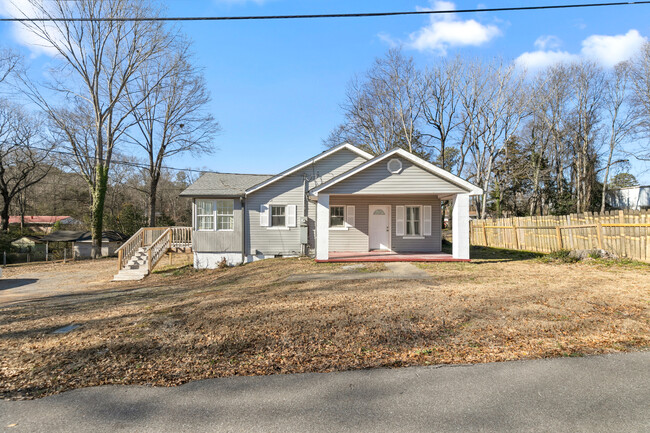 property at 128 Grandview Dr