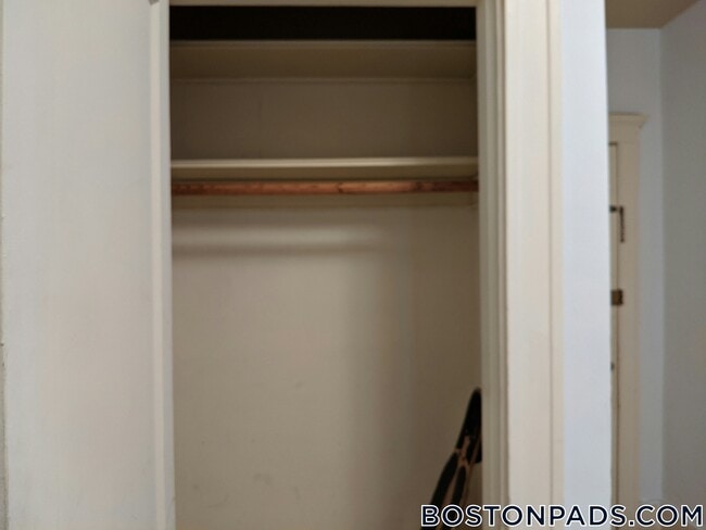 143 Park Dr, Unit 23 in Boston, MA - Building Photo - Building Photo