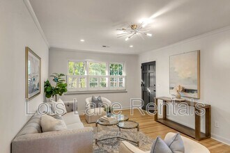 7 Logan St in Charleston, SC - Building Photo - Building Photo