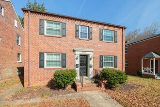3916 Stuart Ave in Richmond, VA - Building Photo - Building Photo