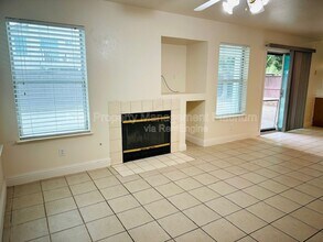 2775 Palo Alto Ave in Clovis, CA - Building Photo - Building Photo