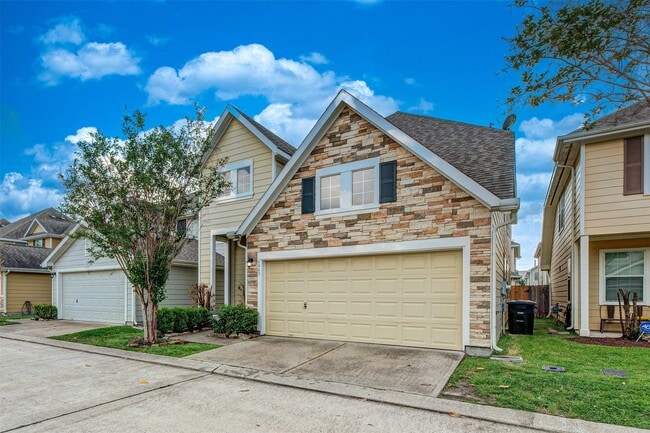 6443 Wilshire Fern in Houston, TX - Building Photo - Building Photo