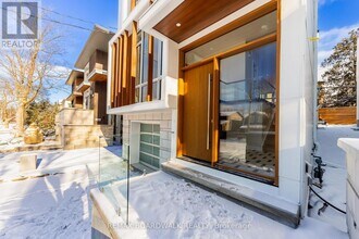 577 Melbourne Ave in Ottawa, ON - Building Photo - Building Photo