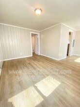 1102 Washington Ave in Evansville, IN - Building Photo - Building Photo