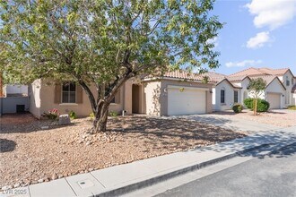 5321 Dawn Break Canyon St in North Las Vegas, NV - Building Photo - Building Photo