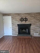 11 Acapella Ct in Newark, DE - Building Photo