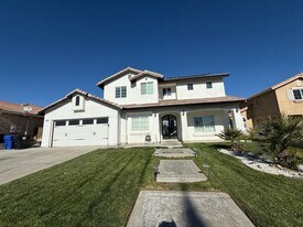 12366 Blazing Star Ln in Victorville, CA - Building Photo